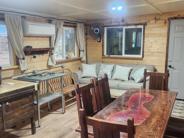 218 W Detrital Drive, Meadview, AZ 86444