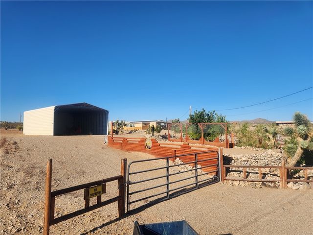 218 W Detrital Drive, Meadview, AZ 86444