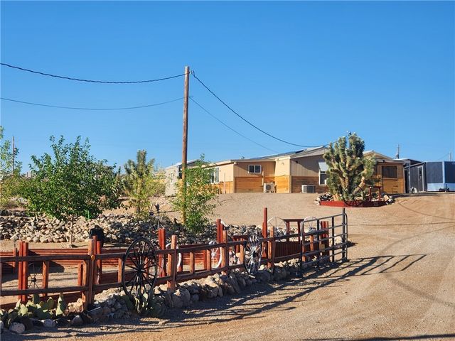 218 W Detrital Drive, Meadview, AZ 86444