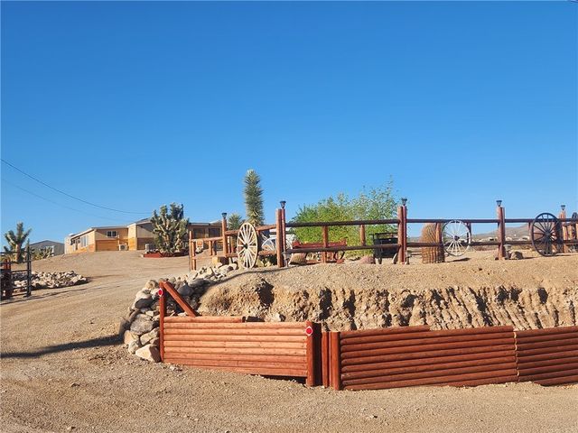 218 W Detrital Drive, Meadview, AZ 86444