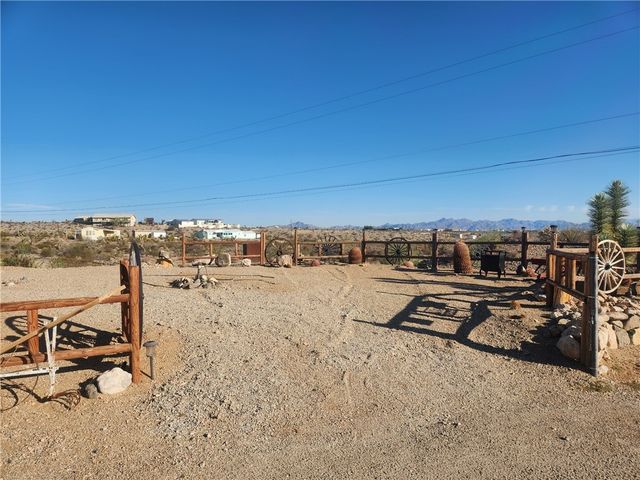 218 W Detrital Drive, Meadview, AZ 86444