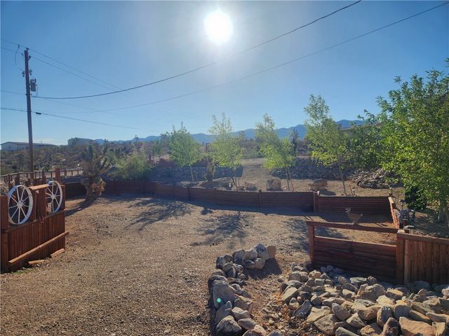218 W Detrital Drive, Meadview, AZ 86444