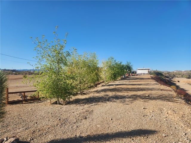 218 W Detrital Drive, Meadview, AZ 86444
