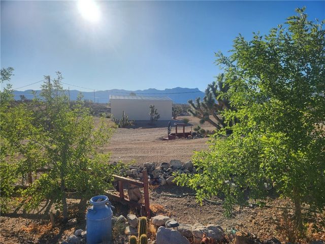 218 W Detrital Drive, Meadview, AZ 86444