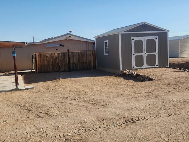 218 W Detrital Drive, Meadview, AZ 86444