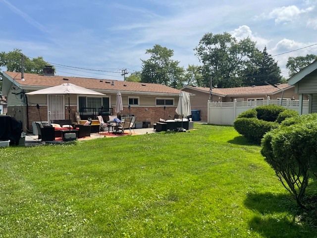 671 River Drive, Calumet City, IL 60409