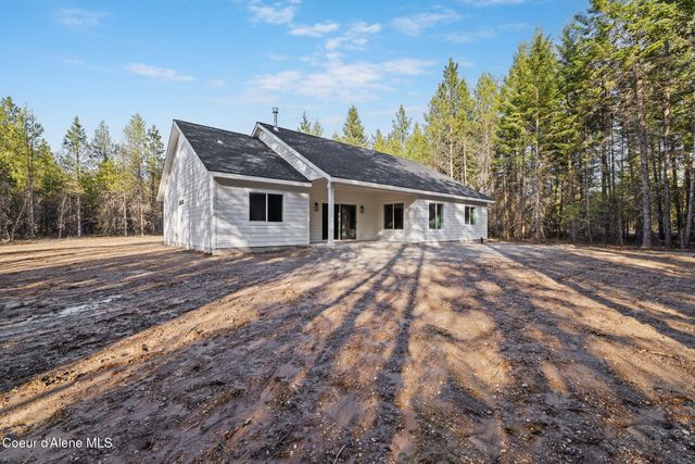 7705 E Howard Rd, Athol, ID 83801