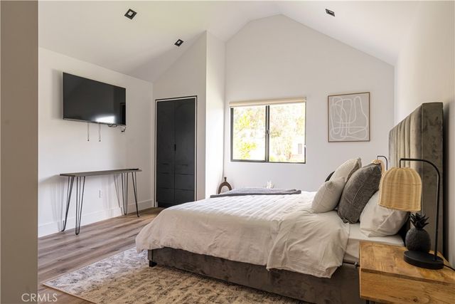 5109 Longridge Avenue, Sherman Oaks, CA 91423