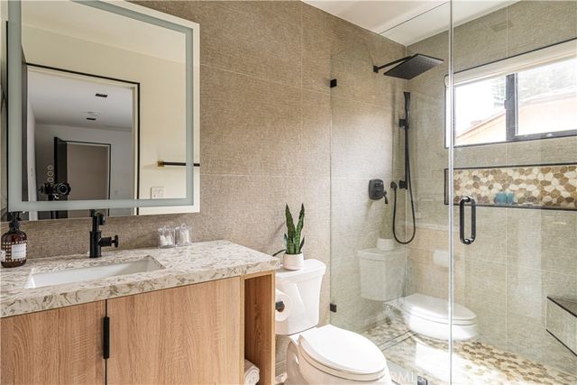 5109 Longridge Avenue, Sherman Oaks, CA 91423