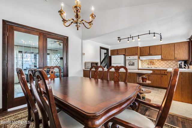 20 Cornell Drive, Hazlet, NJ 07730