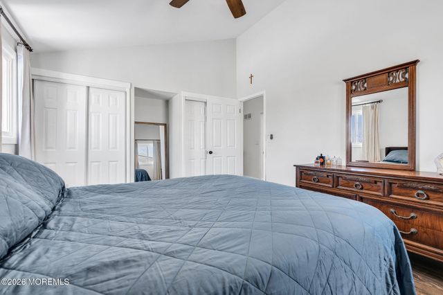 20 Cornell Drive, Hazlet, NJ 07730