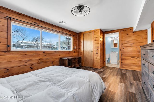 20 Cornell Drive, Hazlet, NJ 07730