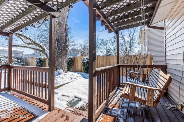 20 Cornell Drive, Hazlet, NJ 07730