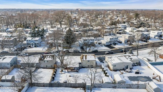 20 Cornell Drive, Hazlet, NJ 07730