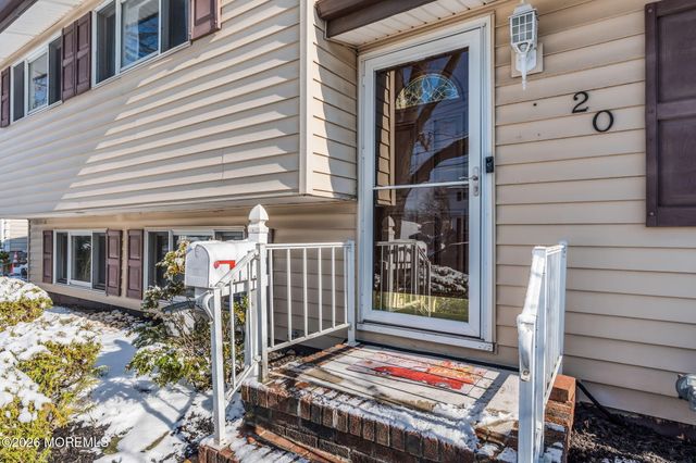 20 Cornell Drive, Hazlet, NJ 07730