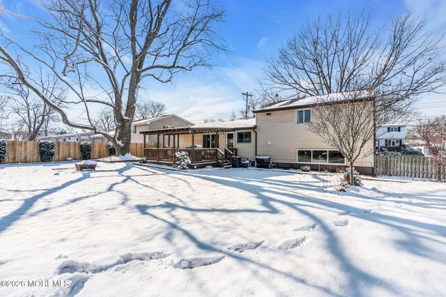 20 Cornell Drive, Hazlet, NJ 07730