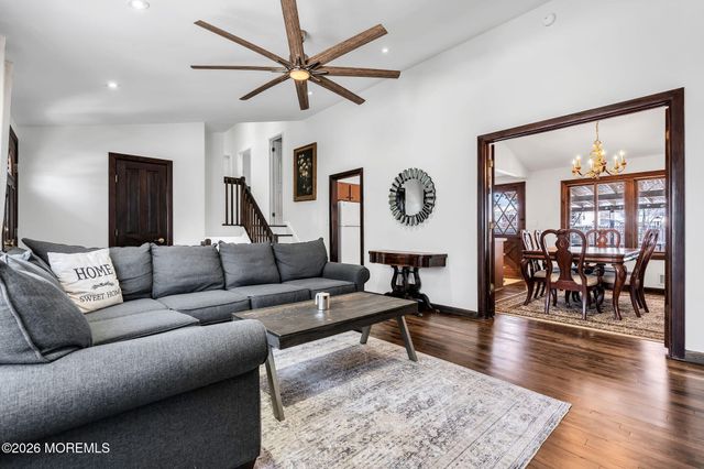 20 Cornell Drive, Hazlet, NJ 07730