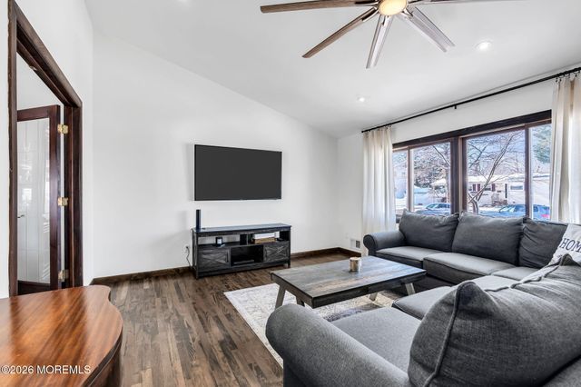 20 Cornell Drive, Hazlet, NJ 07730