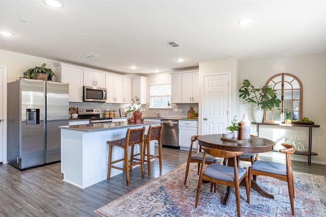 1024 Vernon Drive, Aubrey, TX 76227