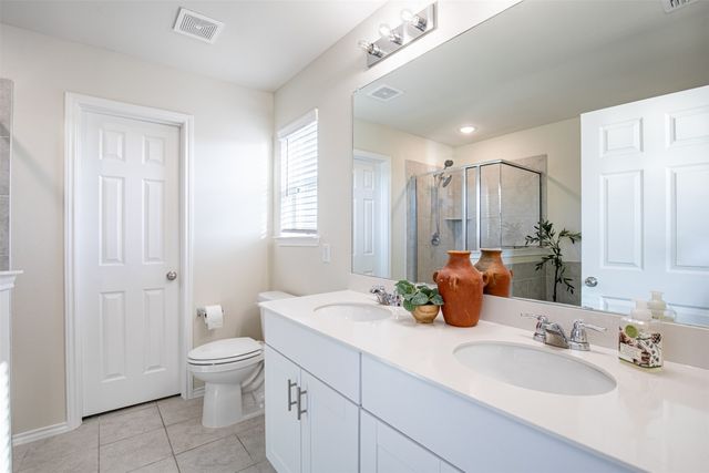 1024 Vernon Drive, Aubrey, TX 76227