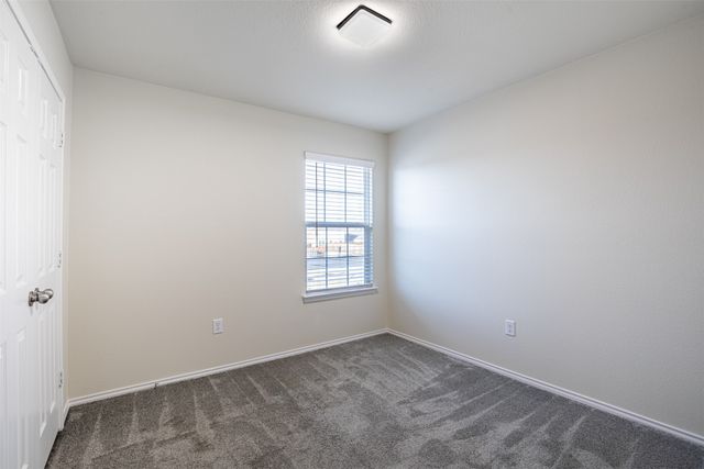 1024 Vernon Drive, Aubrey, TX 76227