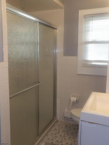 1657 W 3Rd St, Piscataway Twp., NJ 08854