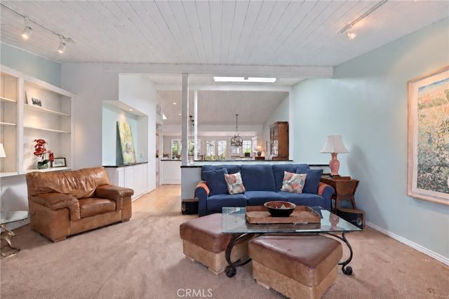 1966 Vista Caudal, Newport Beach, CA 92660