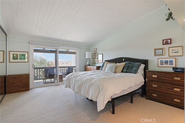 1966 Vista Caudal, Newport Beach, CA 92660