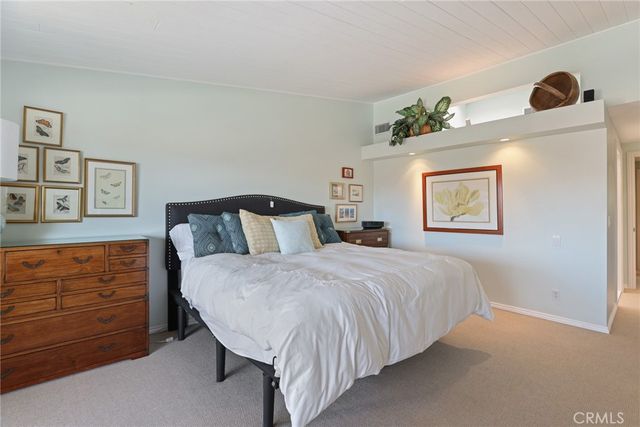 1966 Vista Caudal, Newport Beach, CA 92660