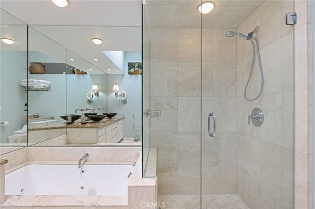 1966 Vista Caudal, Newport Beach, CA 92660