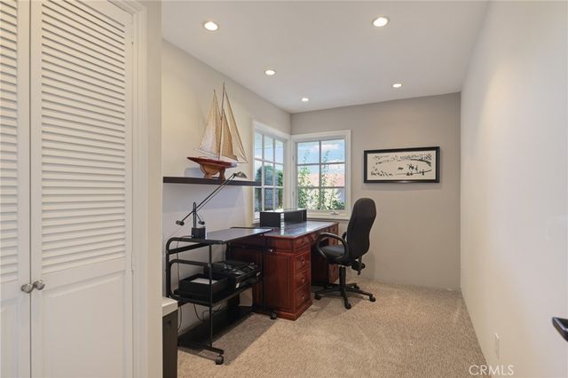 1966 Vista Caudal, Newport Beach, CA 92660