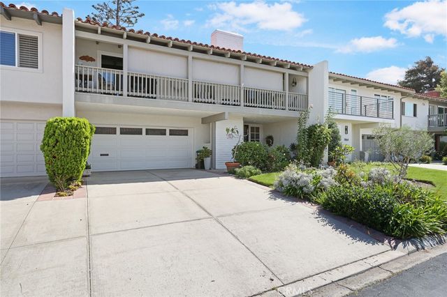 1966 Vista Caudal, Newport Beach, CA 92660