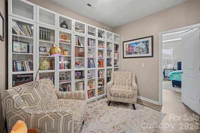 8131 Merryvale Lane, Charlotte, NC 28214
