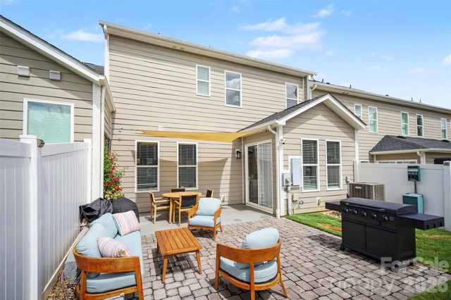 8131 Merryvale Lane, Charlotte, NC 28214