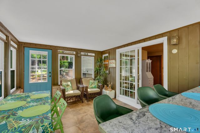 199 Forest St Extension, Hamden, CT 06518