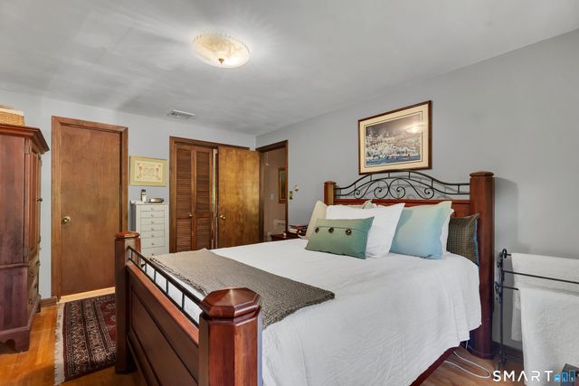 199 Forest St Extension, Hamden, CT 06518
