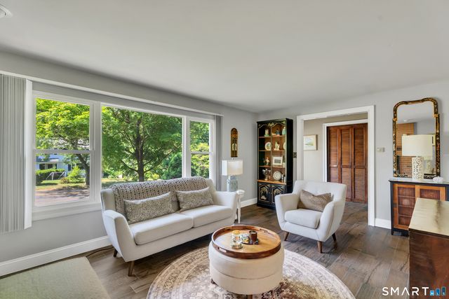 199 Forest St Extension, Hamden, CT 06518