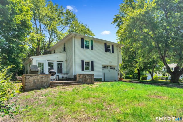 199 Forest St Extension, Hamden, CT 06518