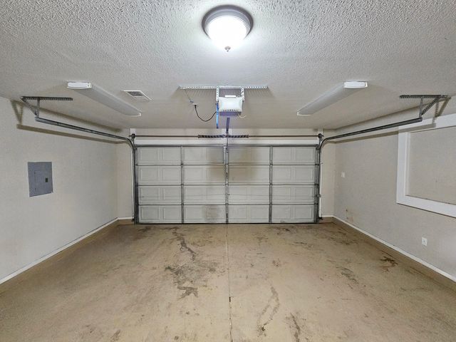 7812 SPRINGWOOD Road NW, Albuquerque, NM 87120