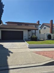 13062 Sutton, Cerritos, CA 90703