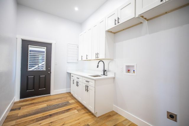 183 Wood Trail, Kerrville, TX 78028