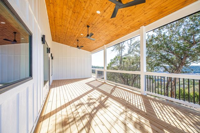 183 Wood Trail, Kerrville, TX 78028