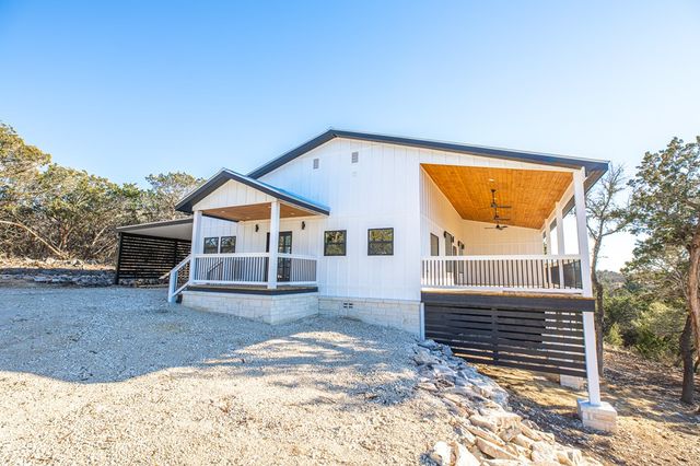 183 Wood Trail, Kerrville, TX 78028