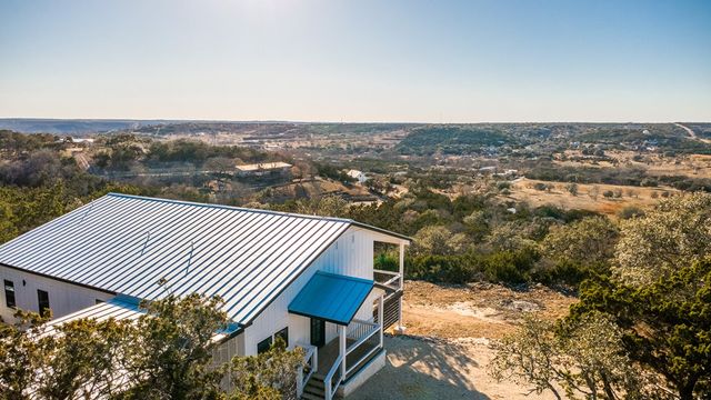 183 Wood Trail, Kerrville, TX 78028