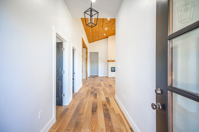 183 Wood Trail, Kerrville, TX 78028