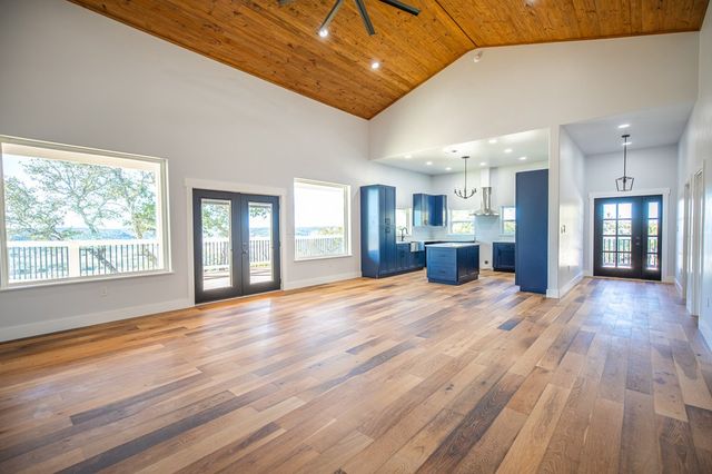 183 Wood Trail, Kerrville, TX 78028