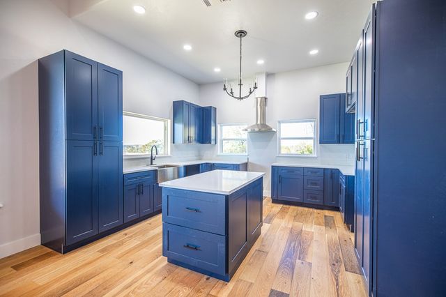 183 Wood Trail, Kerrville, TX 78028