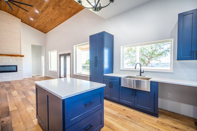 183 Wood Trail, Kerrville, TX 78028