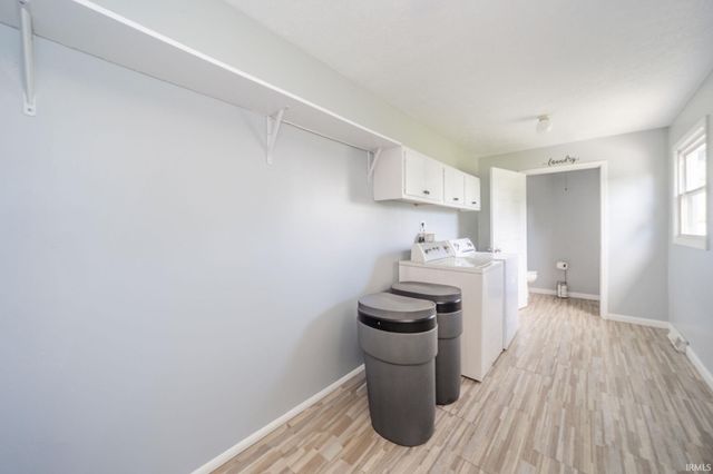 6863 W Jennifer Court, Greenfield, IN 46140