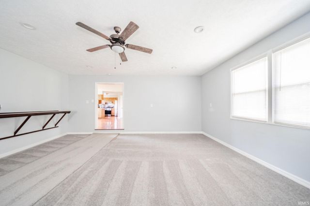 6863 W Jennifer Court, Greenfield, IN 46140